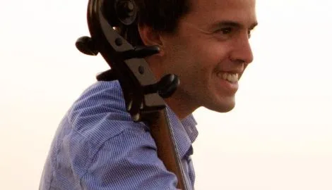 Soloist Efe Baltacigil.jpg