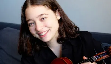 Student Emma Milian Violin.jpg